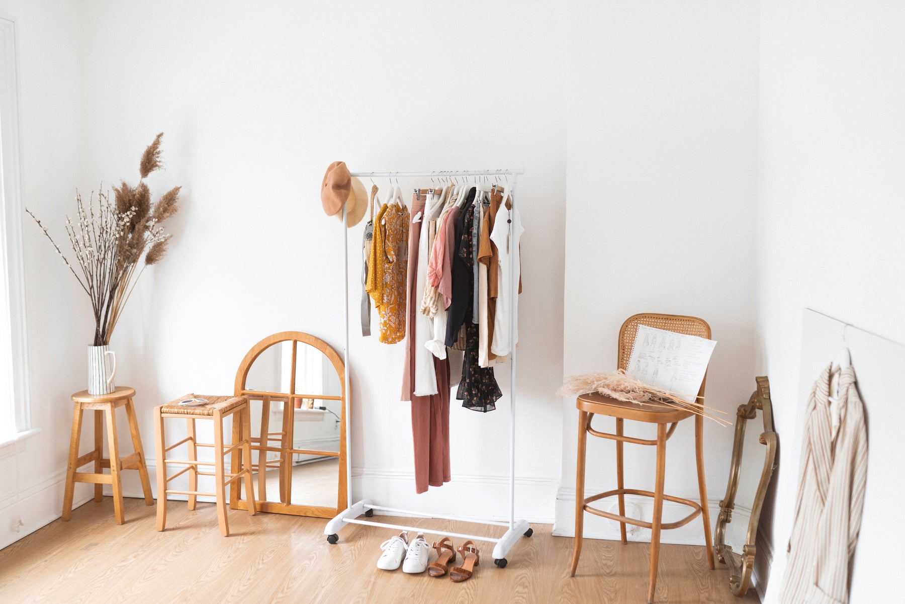 5 Tips for Building a Wardrobe